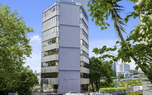 Whitaker Place Grafton 38 48044 3